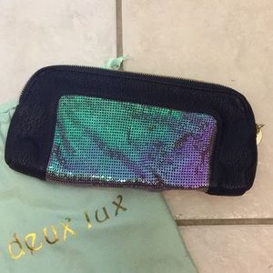 Deux Lux clutch